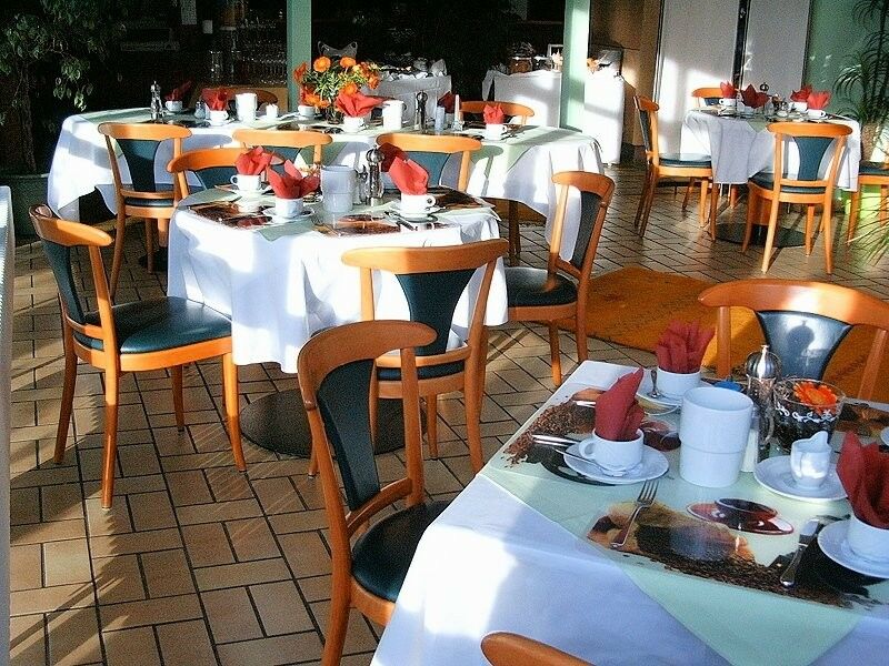 Sport Und Tagungshotel 肯青根 外观 照片